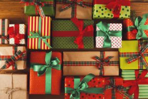 gift ideas that won't break the bank this holiday season